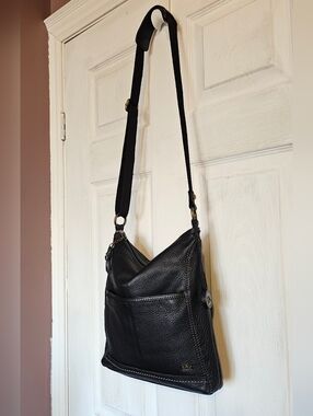 The Sak Black Leather Crossbody Bag • Pebbled Leather • Adjustable Strap